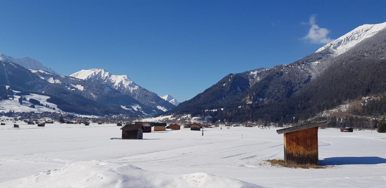 Gaestehaus Schoeneweiss Ehrwald Dış mekan fotoğraf